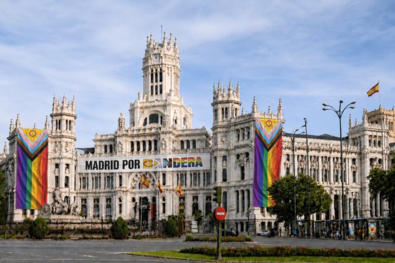 Cibeles Madrid por Bandera